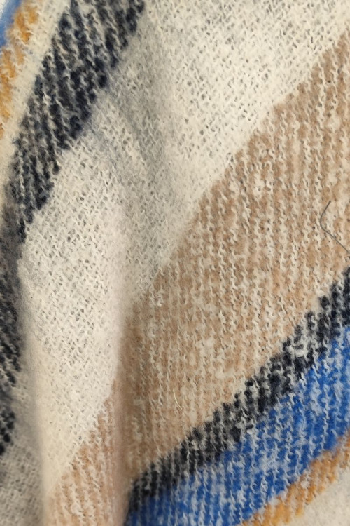 Poncho écossais Magasins Bleus 2